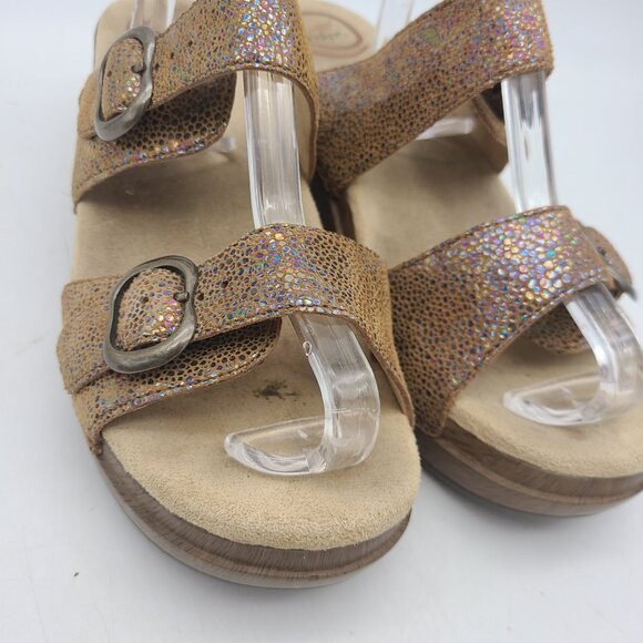 Dansko Sophie Shoes Womens 39 US Size 8.5 to 9 Tan Silver Iridescent Leather - Picture 2 of 14